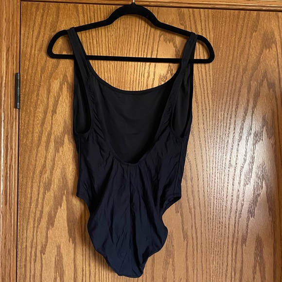 NEW J.Crew Plunging scoopback one-piece swimsuit - Picture 3 of 7